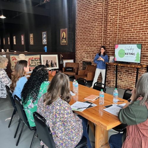 Paris Station Hosts Marketing Workshop for Local Entrepreneurs